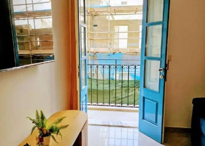 Elegant 2-bedroom At Ferry, Tigne Point *