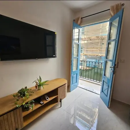 Διαμέρισμα Elegant 2-bedroom At Ferry, Tigne Point